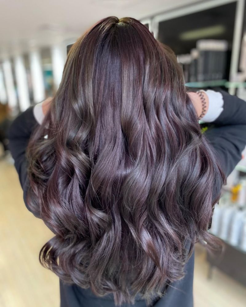 12. Plum-Toned Espresso Waves