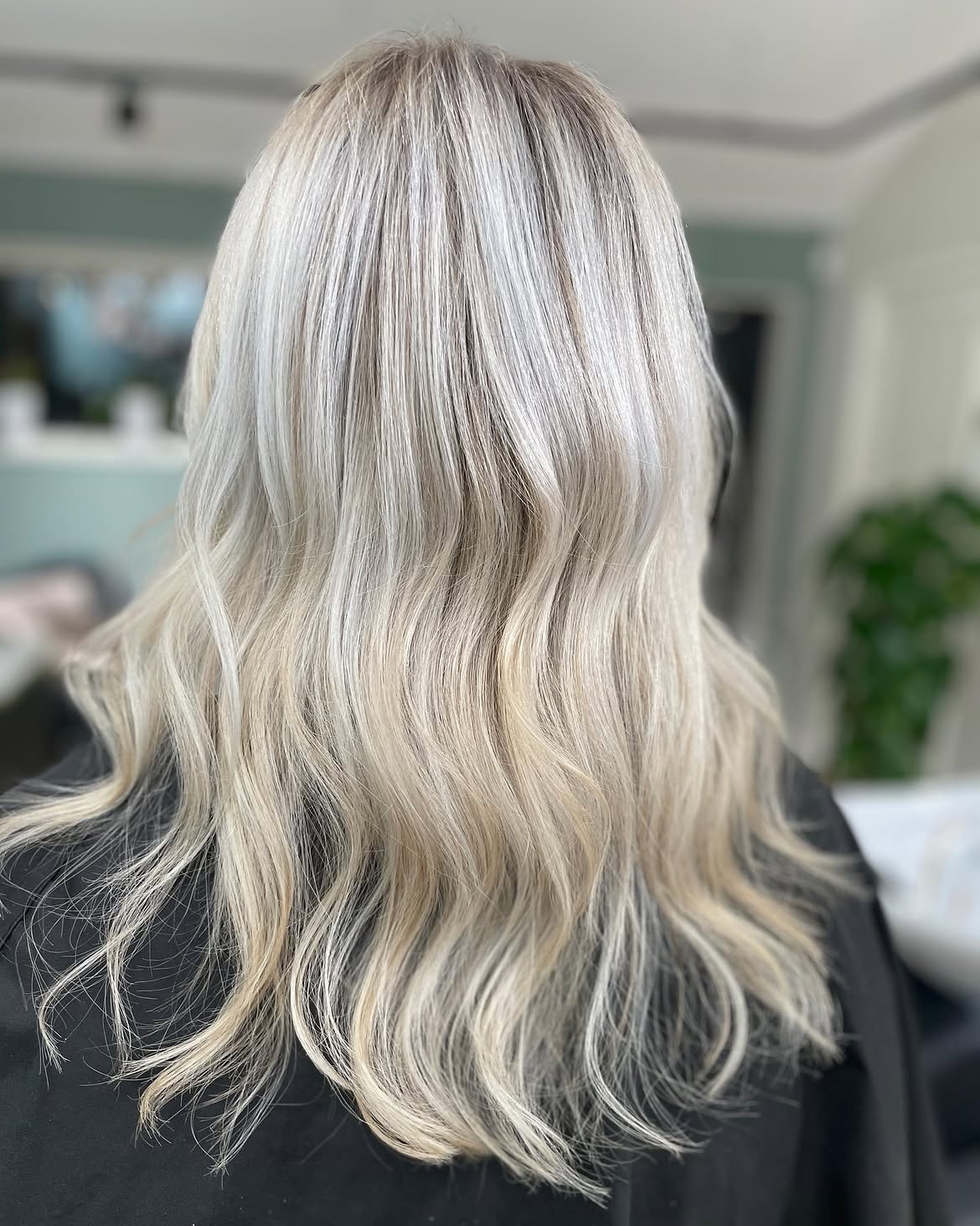24. Root-Smudged Platinum Waves