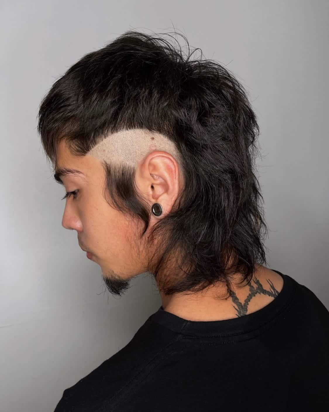 18. Shaved Temple Drop Mullet
