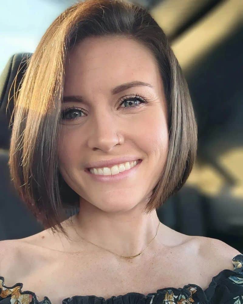 38. Side-Parted Chin-Length Bob