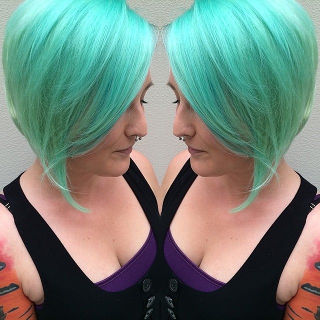 34. Side-Swept Mint Green Graduated Bob