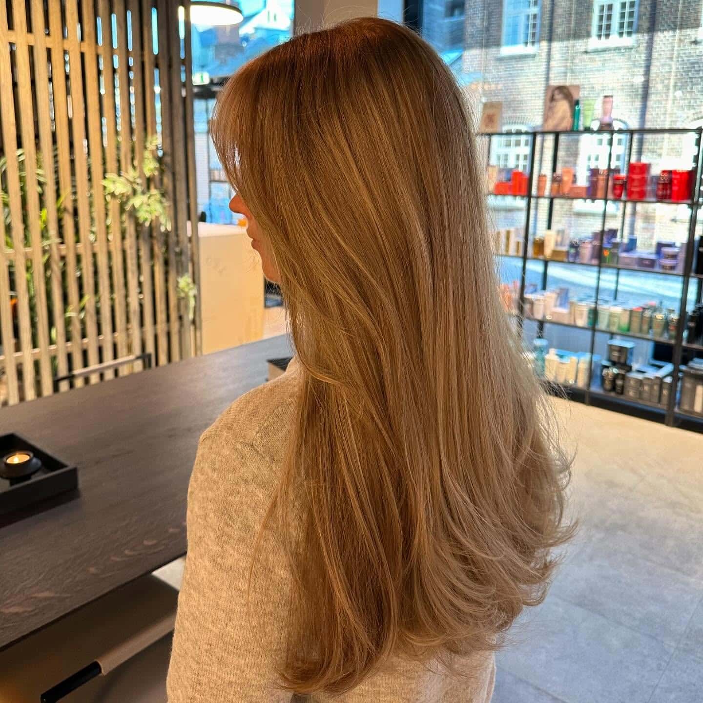 53. Silky Ash Blonde Blowout