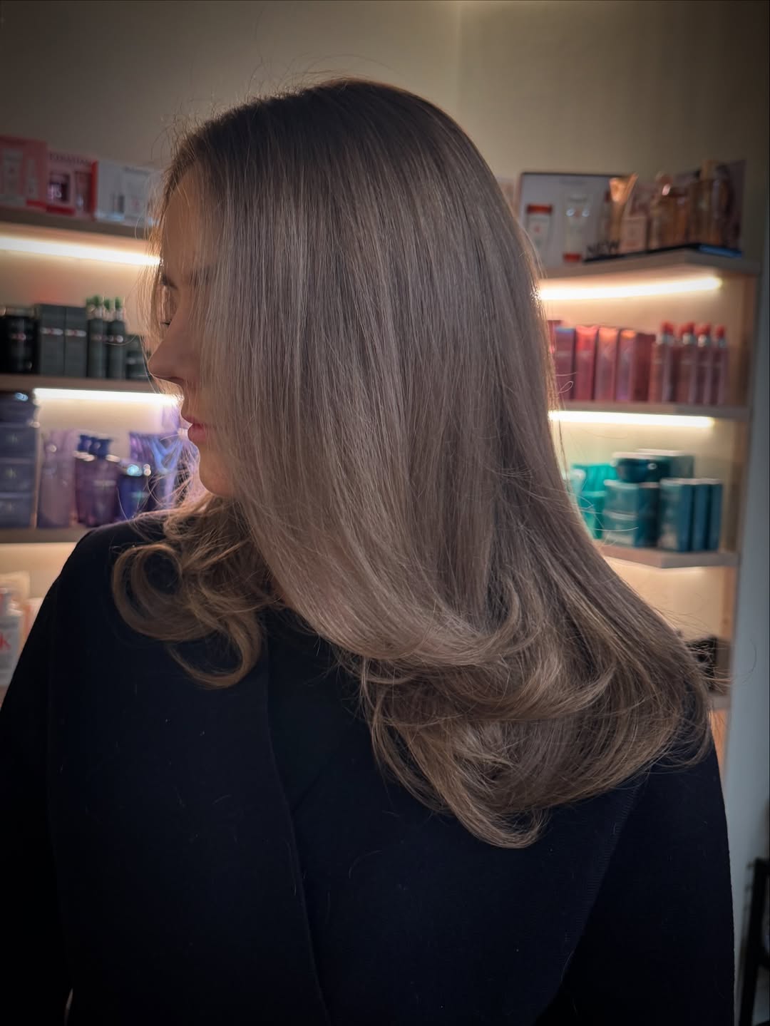 48. Silky Ash-Brown Blowout
