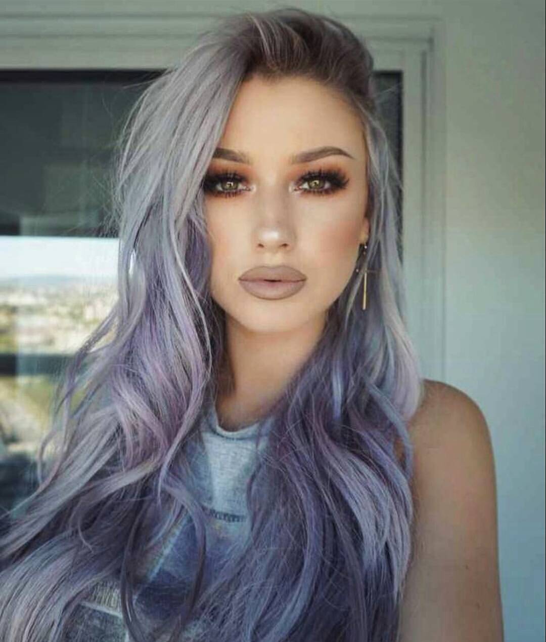19. Silver Blue Waves