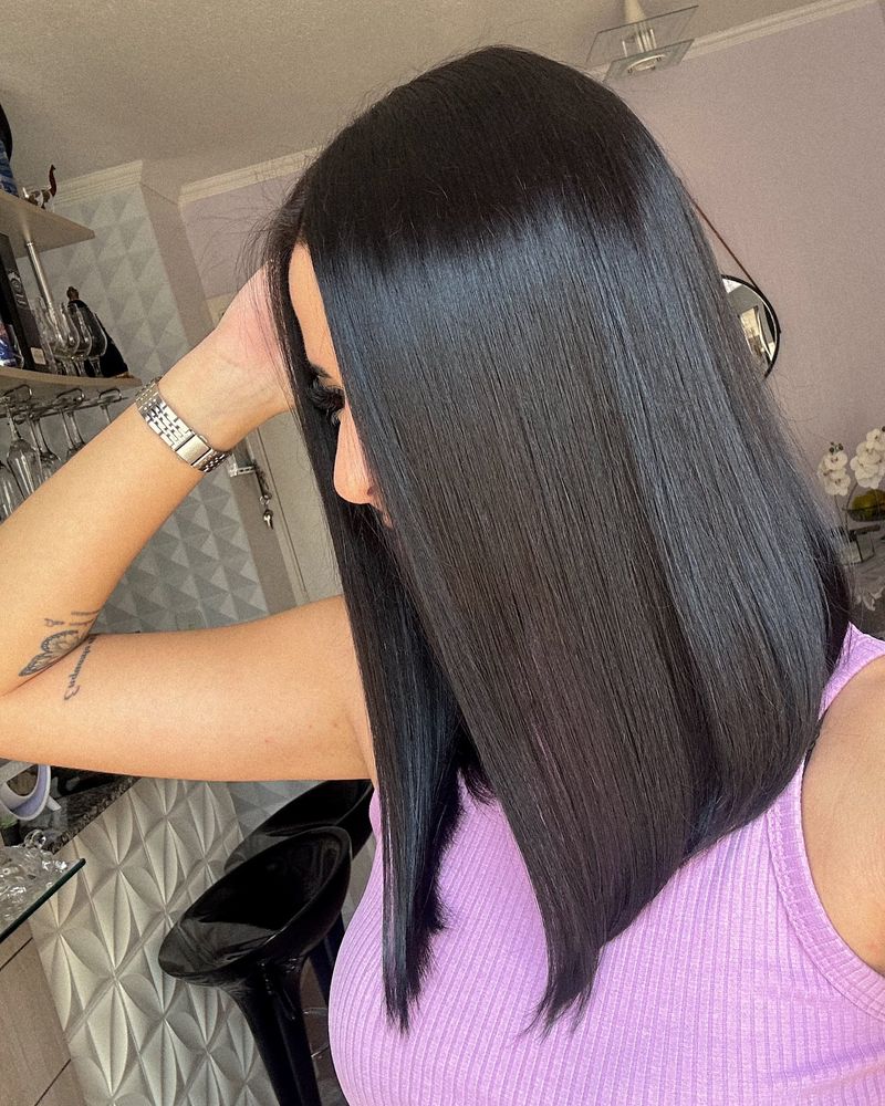 27. Sleek Angled Lob