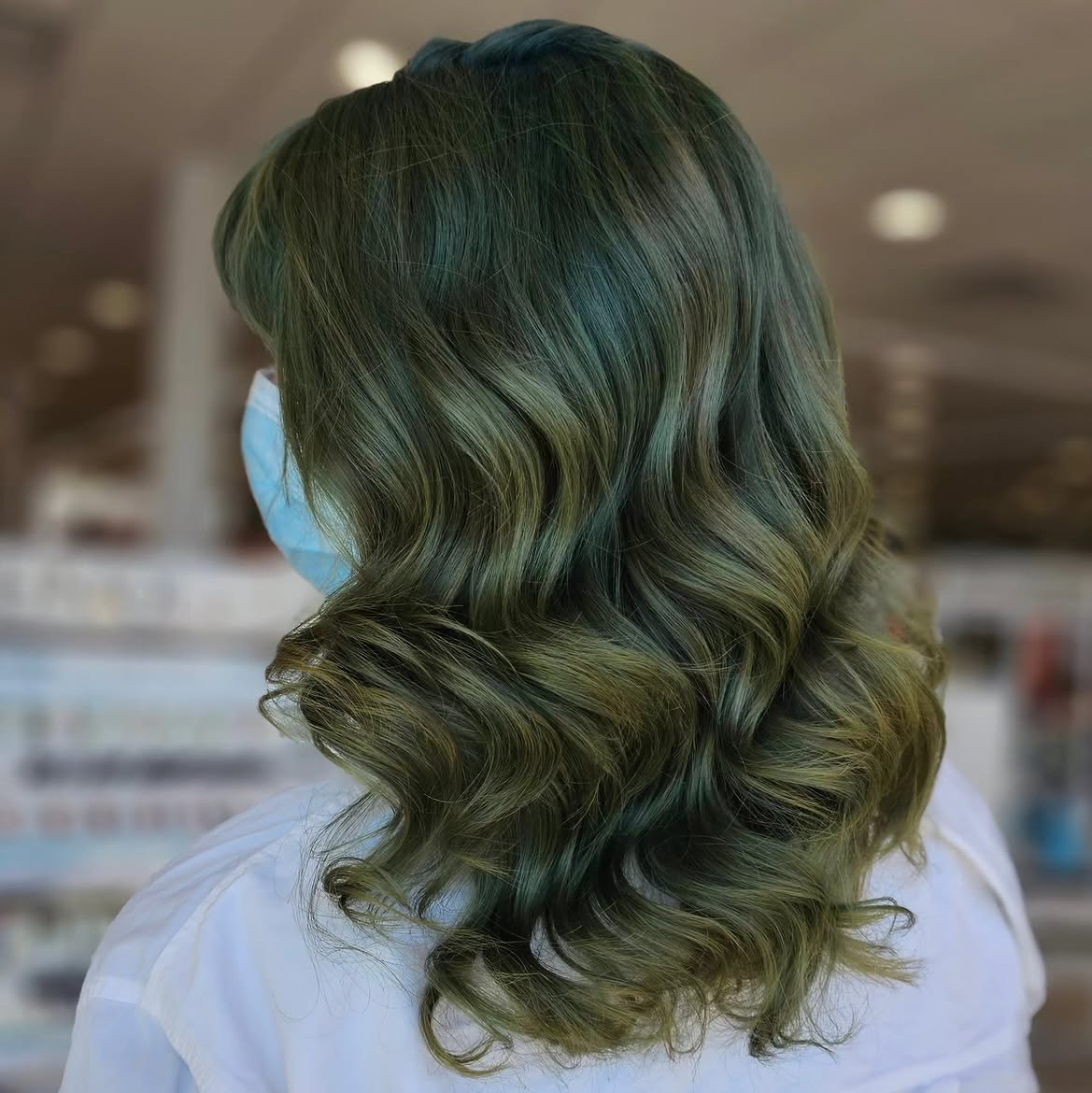 19. Smoky Mint Waves with Deep Roots