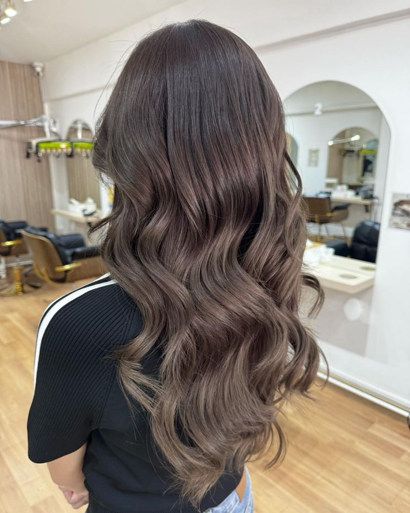 21. Soft Ash Waves
