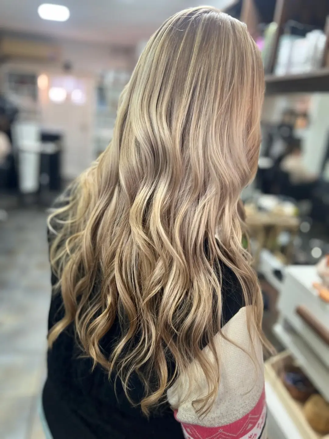 28. Soft Champagne Waves
