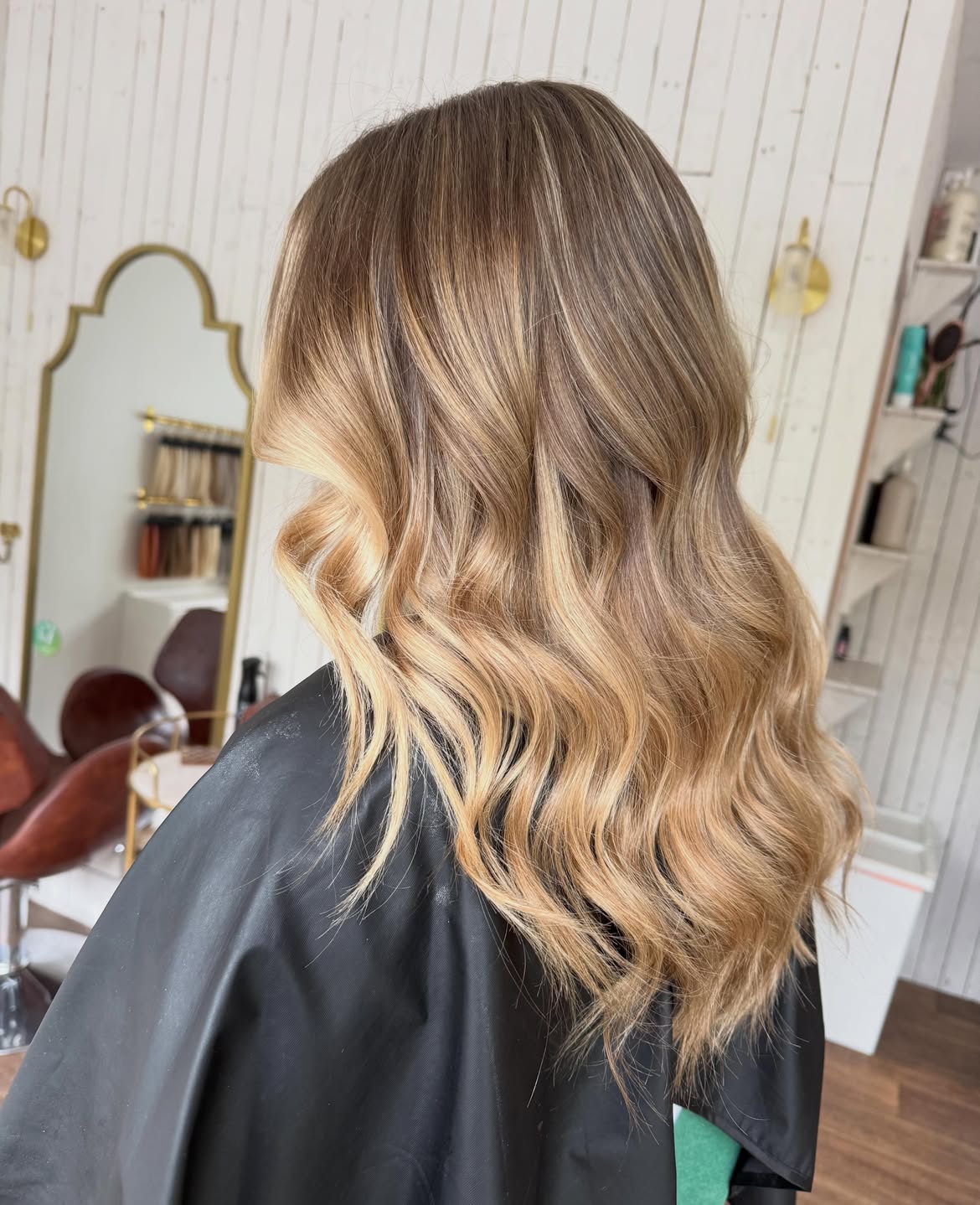21. Soft Honey Balayage Waves