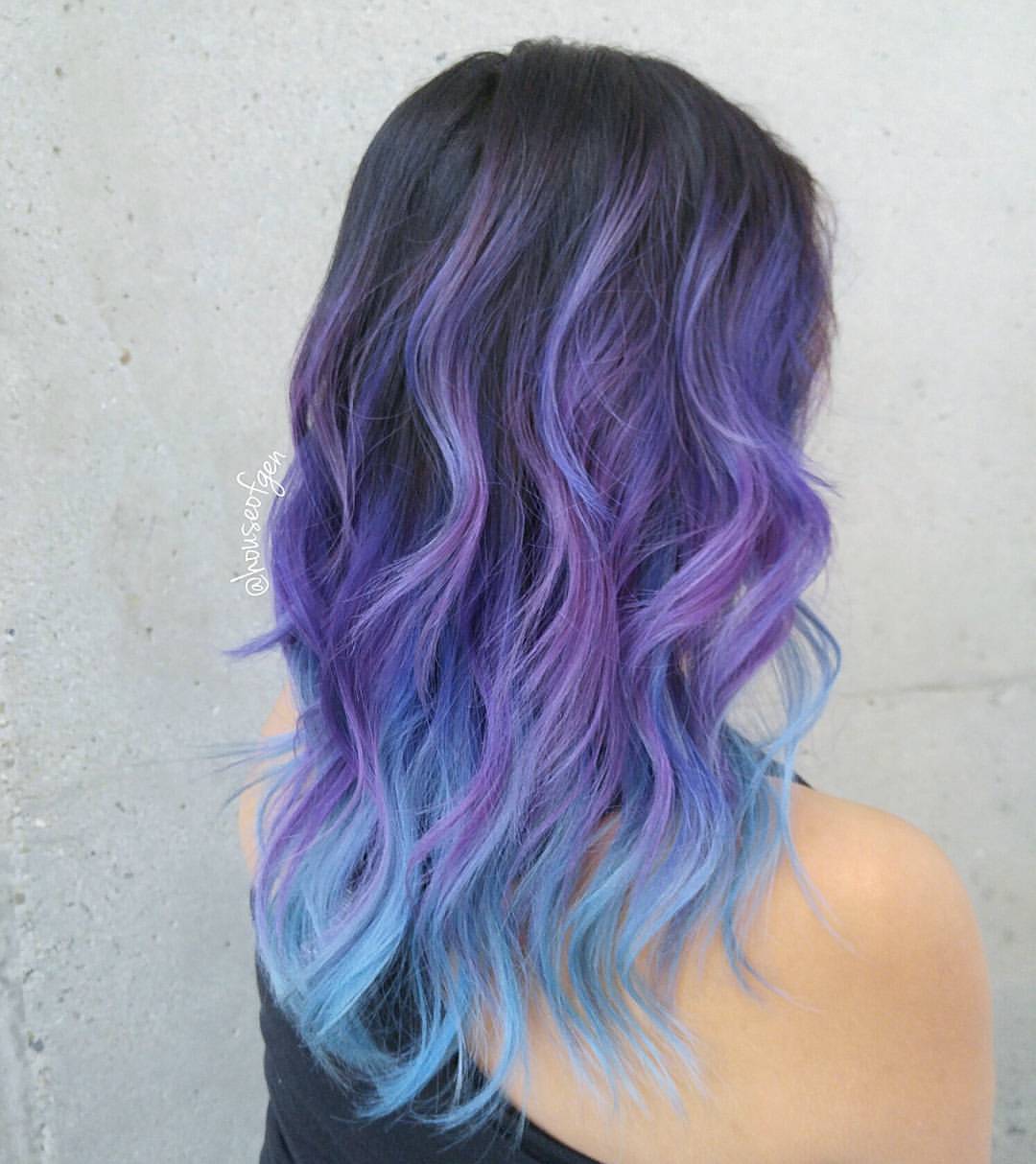 19. Soft Lavender Melt with Blue Tips