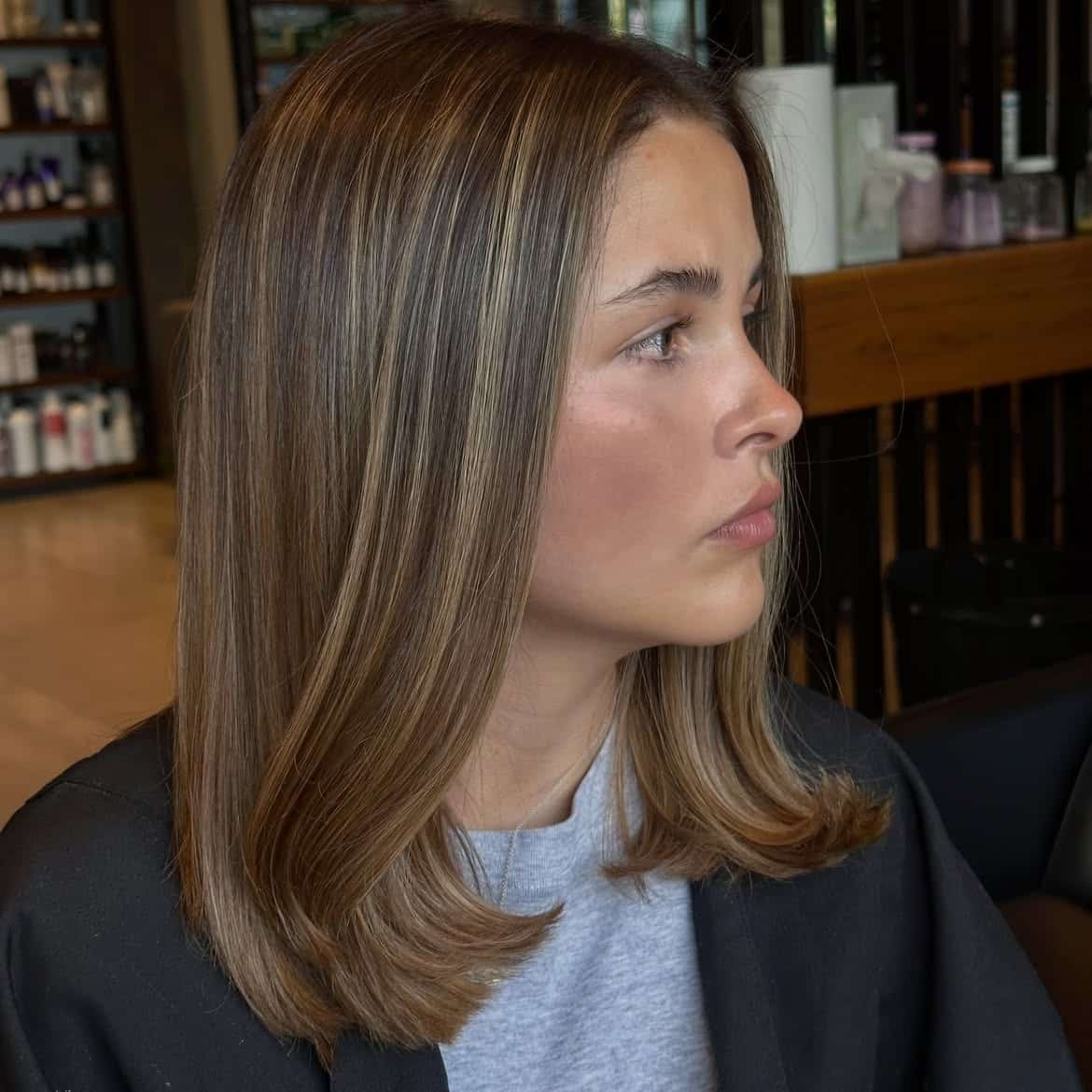 21. Subtle Honey Highlights on Chestnut Brown