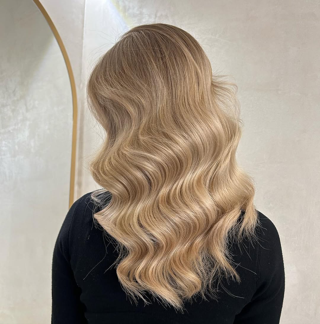27. Velvety Beach Waves