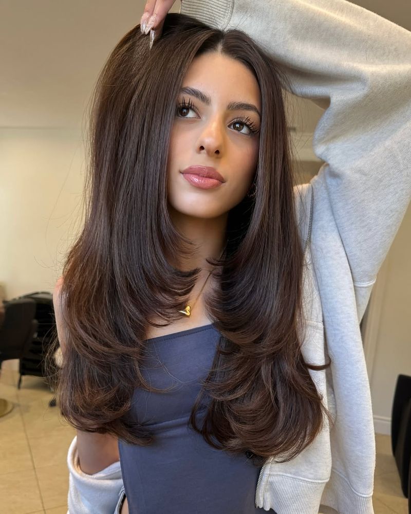 2. 90s Supermodel Blowout Layers