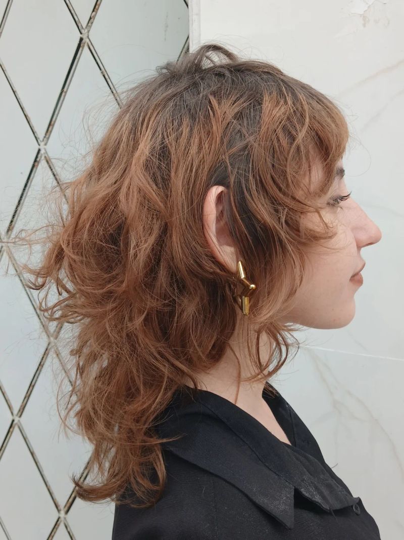 38. Caramel Brown Shaggy Mullet
