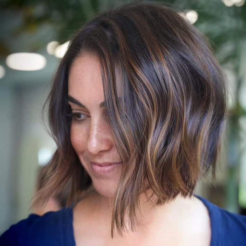 46. Caramel Highlighted Wavy Bob