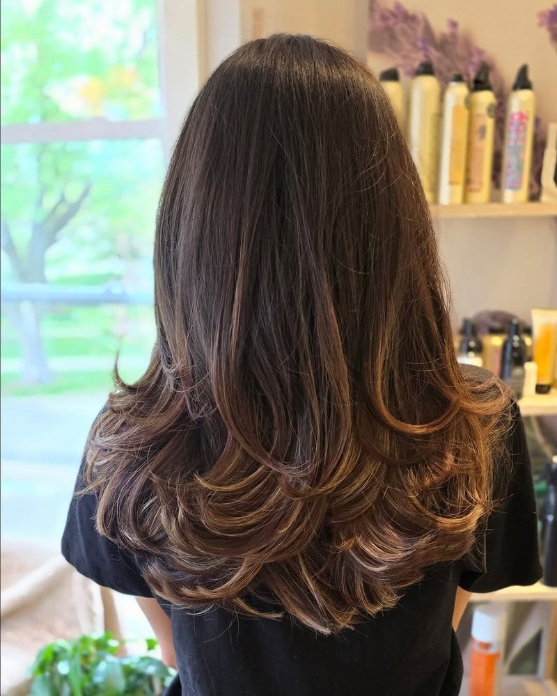 18. Caramel Ribboned U-Cut