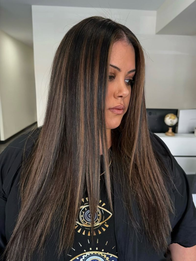 27 Mushroom Brown Hair Ideas for Earthy Elegance