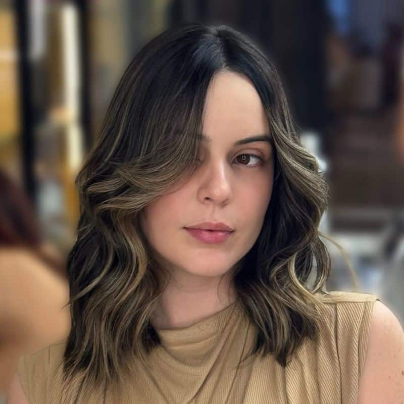 17. Dark Brown Lob with Hidden Layers and Honey Highlights