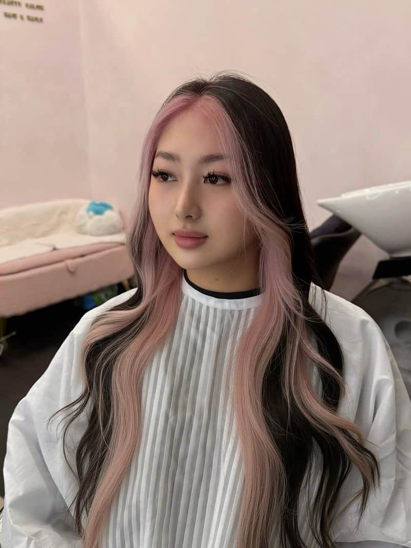 1. Dark Hair with Pastel Pink Money Pieces