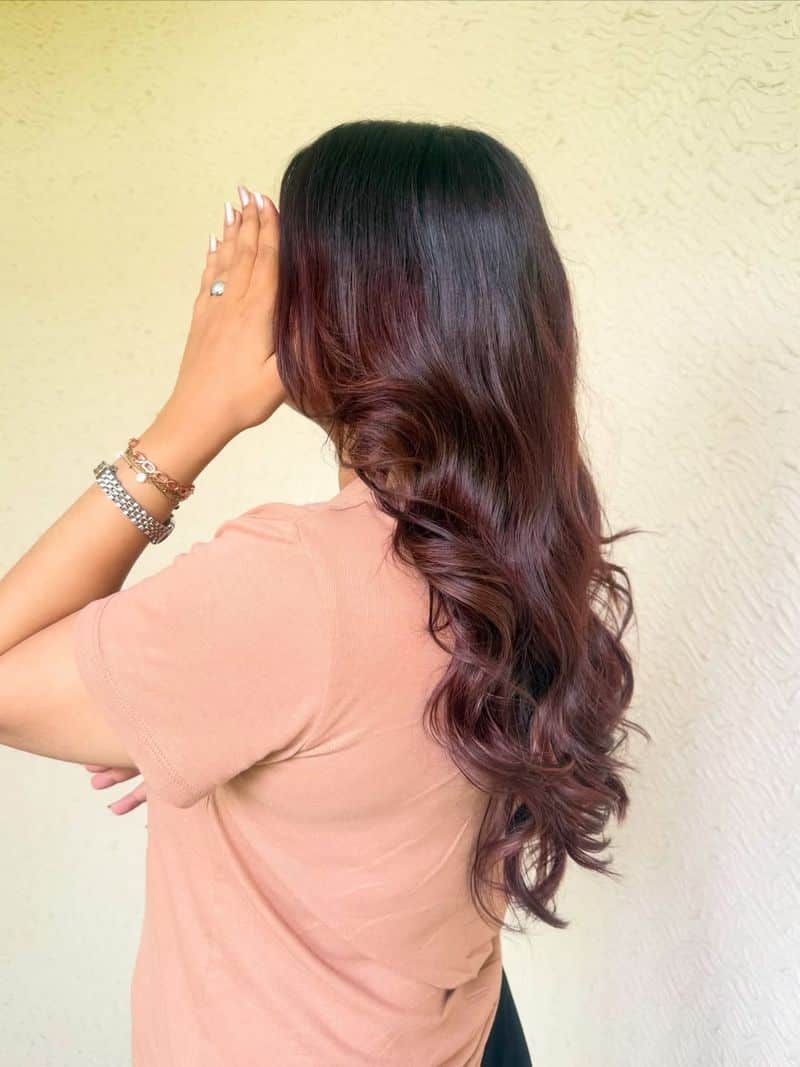 33. Dark Roots with Deep Berry Lengths
