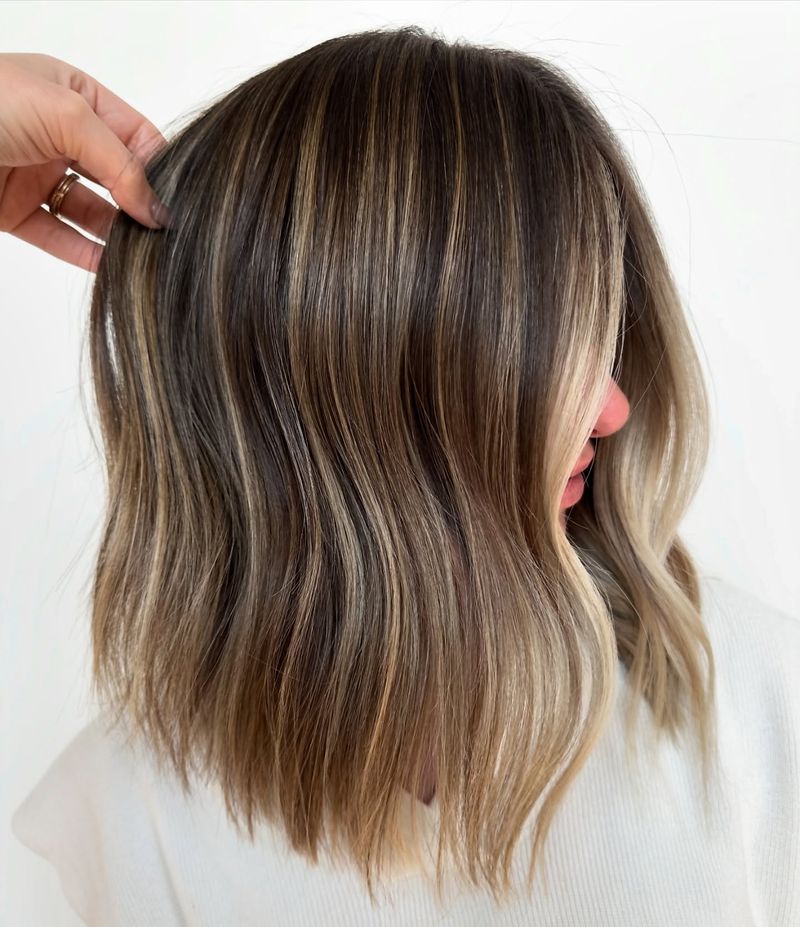 24. Dimensional Honey-Kissed Lob