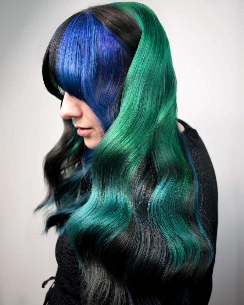 34. Electric Blue and Emerald Melt