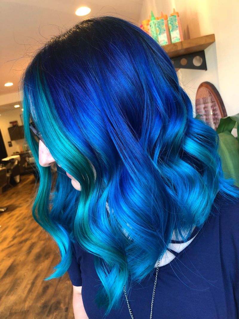28. Electric Blue with Teal Money Pieces