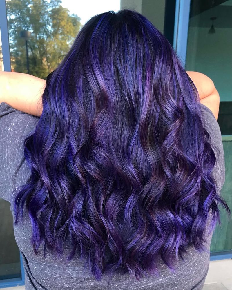 16. Electric Violet Waves