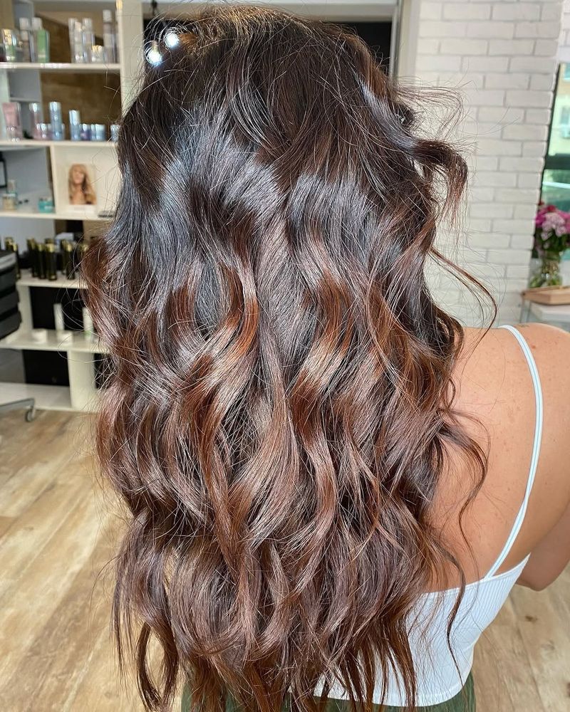 26. Glossy Copper Waves