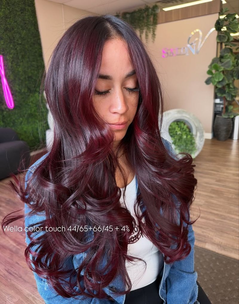 22. Glossy Maroon Waves with Burgundy Accents