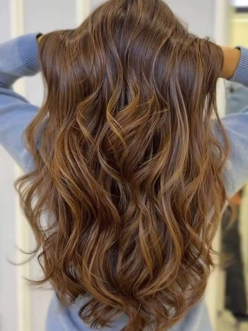 39. Golden Ribbon Waves