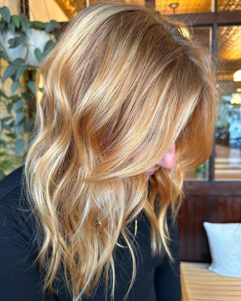 16. Golden Strawberry Beach Waves