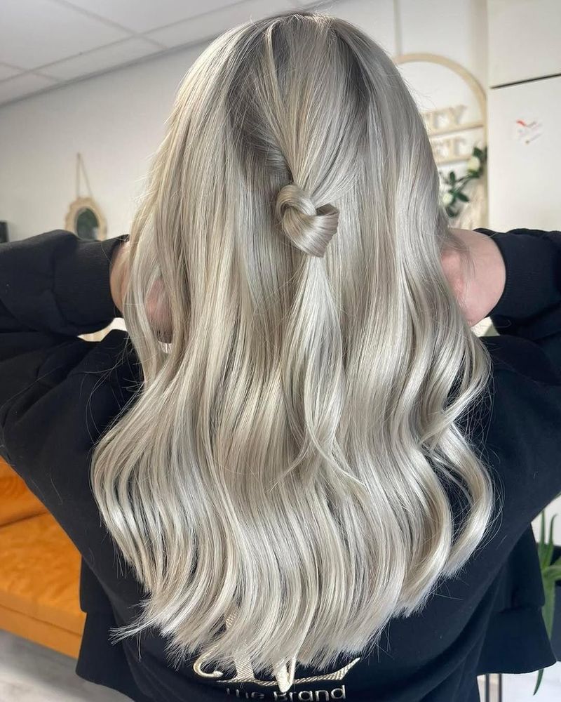 6. Half-Up Knotted Pearl Waves