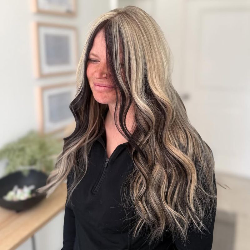 5. Heavy Blonde Highlights with Dark Underlayer