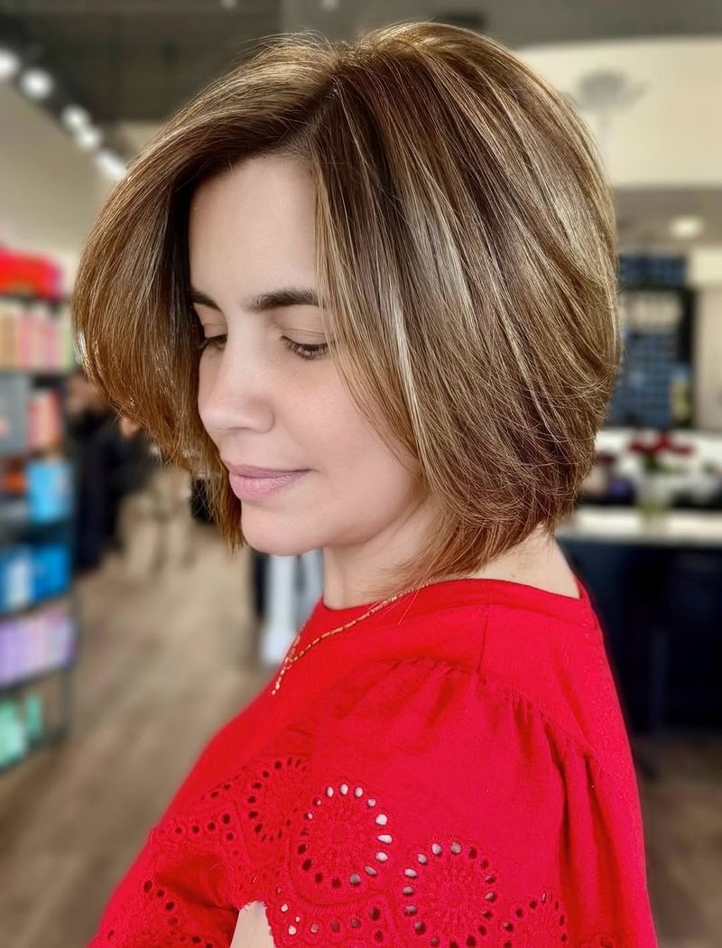 29. Honey-Streaked Rounded Bob
