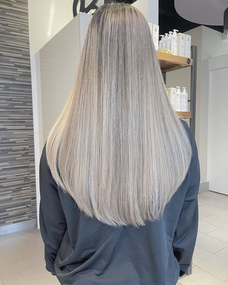 6. Ice Blonde U-Cut