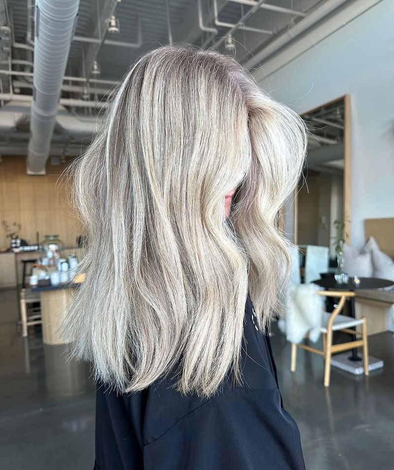 10. Icy Platinum Foilayage