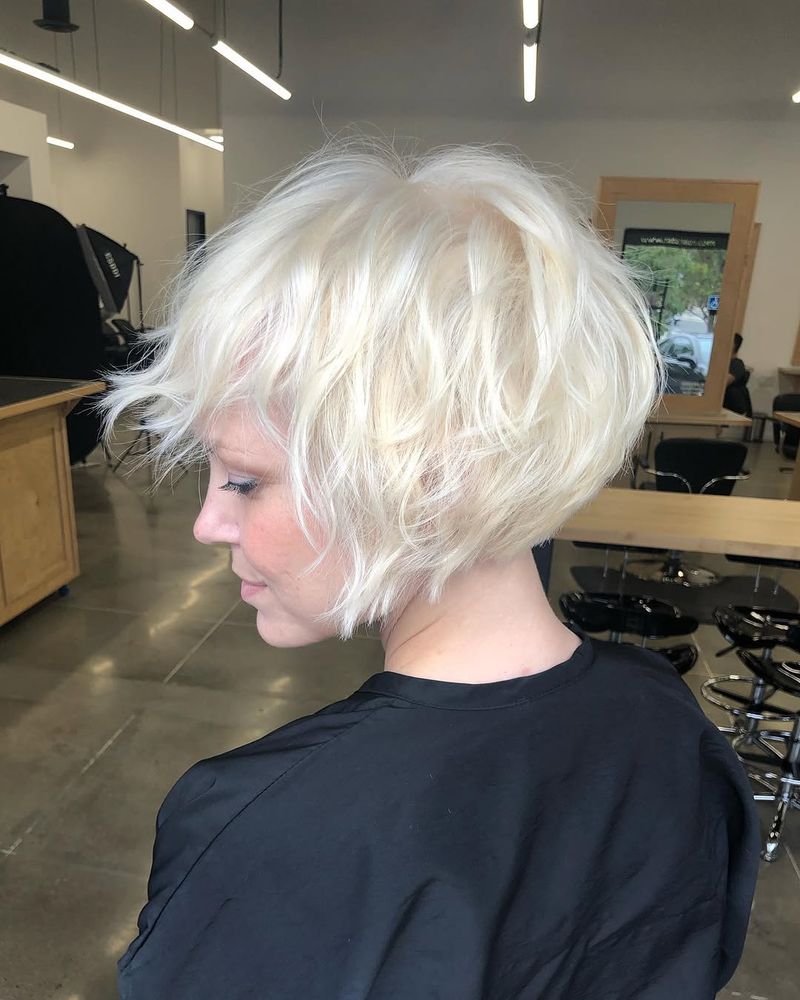 15. Icy Platinum Stacked Bob
