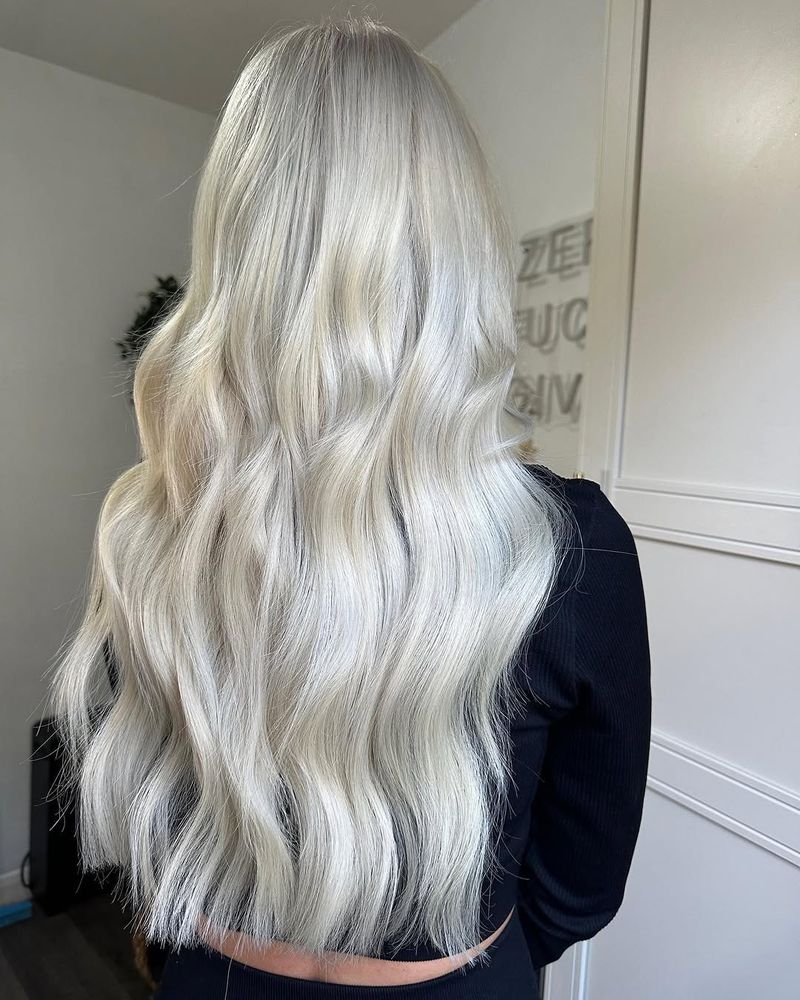 19. Liquid Silver Long Waves
