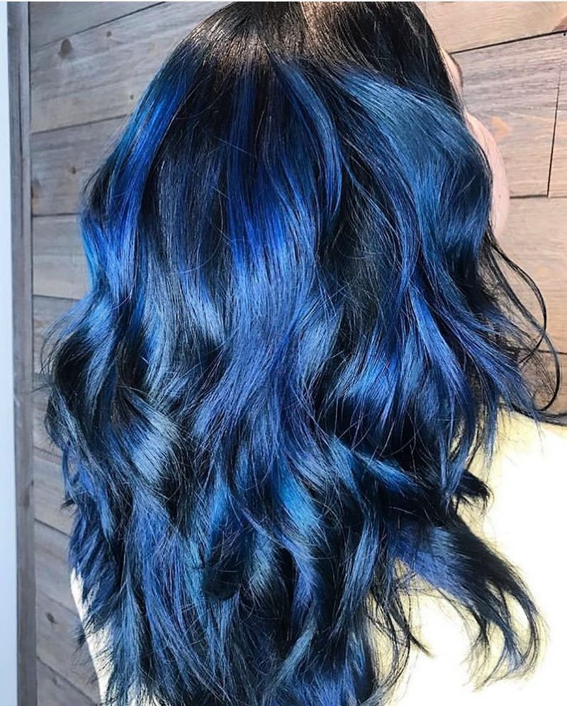29. Midnight Waves with Cobalt Highlights