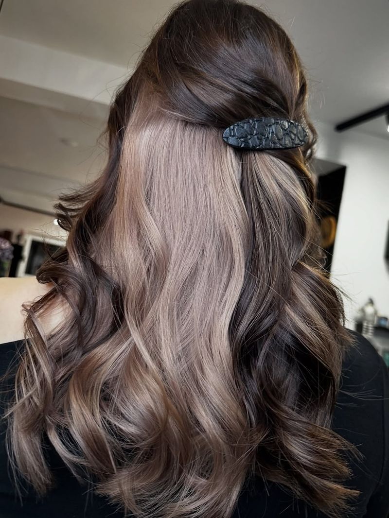 25. Mushroom Brown and Espresso Contrast