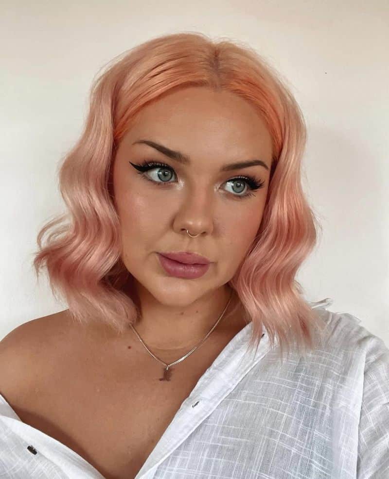 13. Pastel Peach Lob