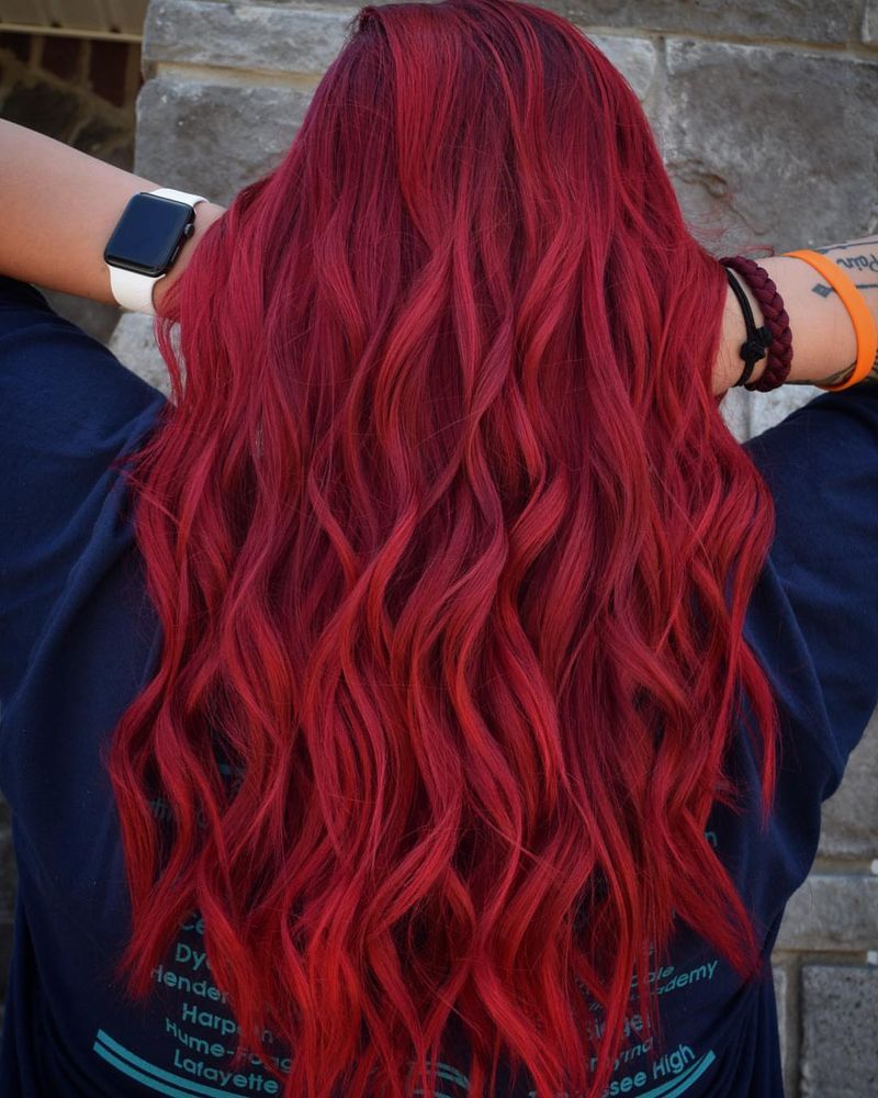 8. Rich Magenta Waves