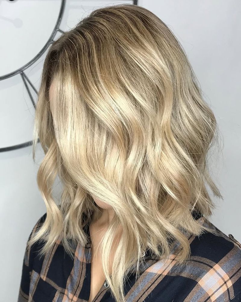29. Root-Smudged Beach Waves