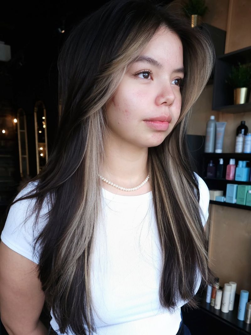 2. Sandy Blonde Money Pieces on Espresso Brown