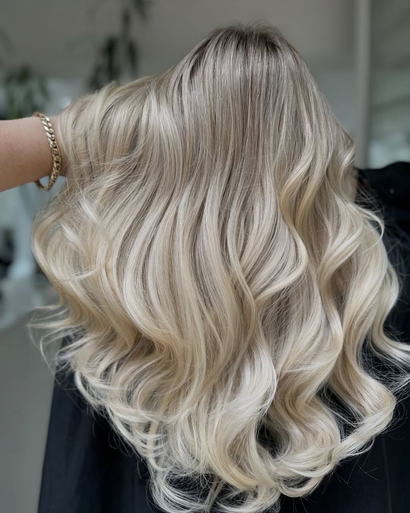 15. Shadow Root Pearl Waves
