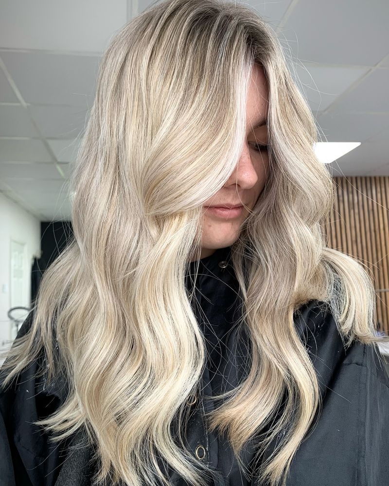 16. Shadow Root Vanilla Waves