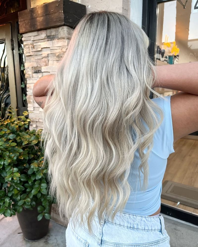 38. Silver Shadow Root Waves