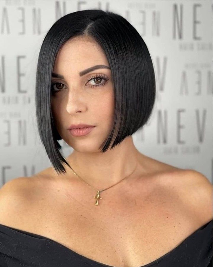 26. Sleek Jet Black Inverted Bob