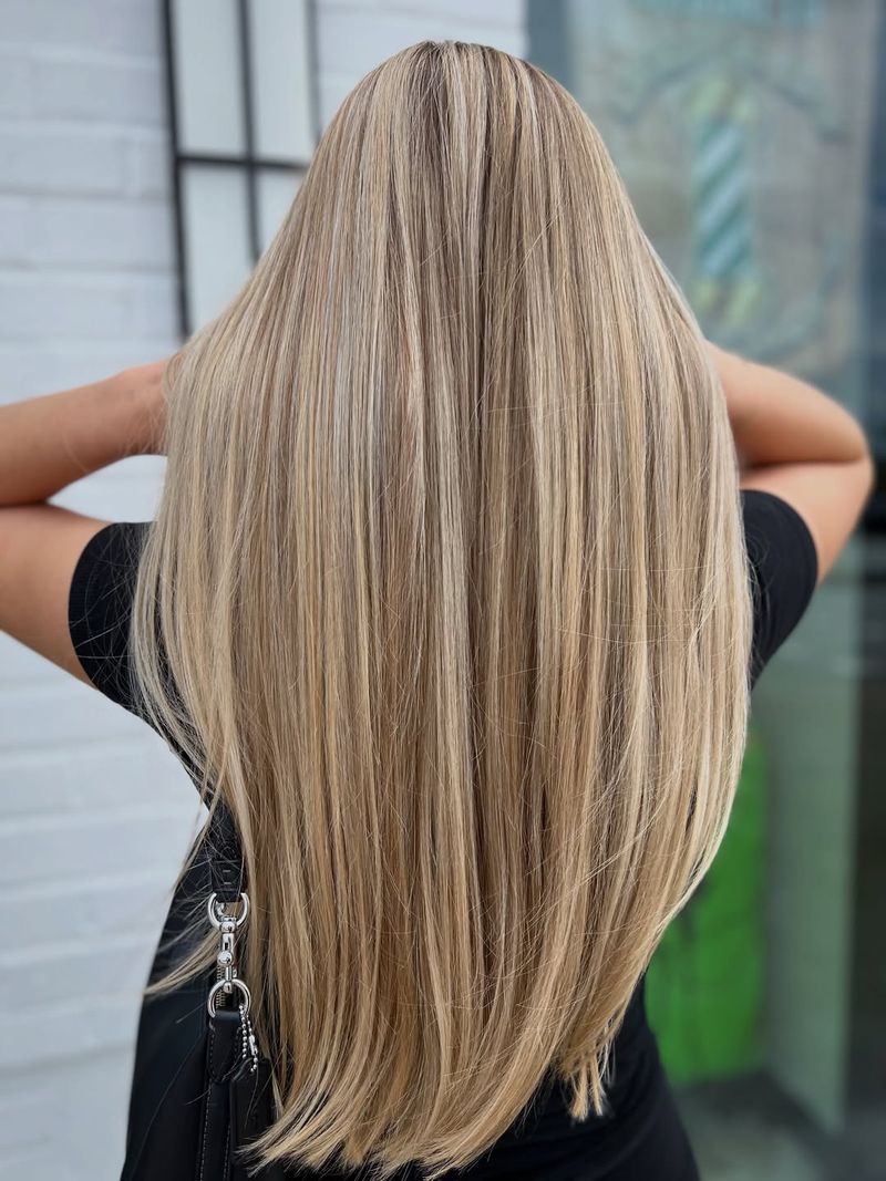 27. Sleek Vanilla Cream Lengths